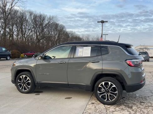 Used 2022 Jeep Compass Limited w/ Sun and Sound Group image 6