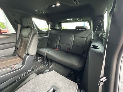 New 2026 Chevrolet Tahoe High Country AWD/4WD image 36