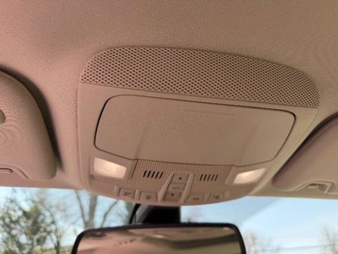 Used 2019 Ford Fusion SEL image 27