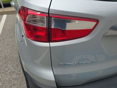 Used 2019 Ford EcoSport Titanium w/ Interior Protection Package AWD/4WD image 9