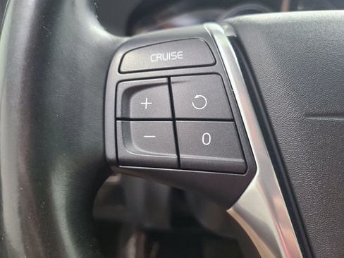 Used 2016 Volvo XC60 T5 Premier AWD/4WD image 31