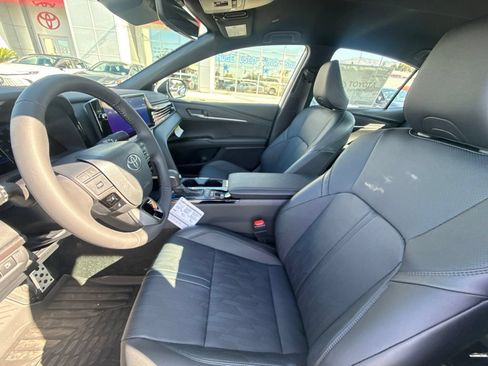 New 2026 Toyota Camry XSE FWD image 17