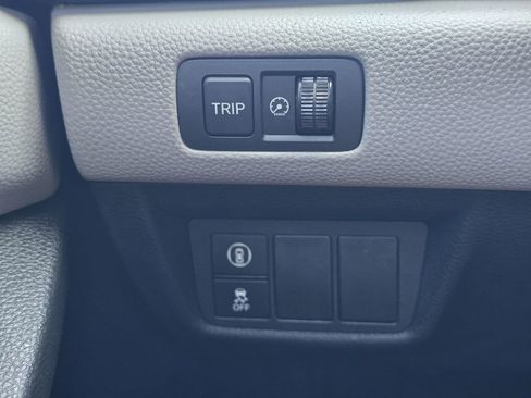 Used 2018 Honda Accord LX image 22