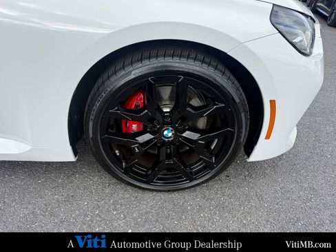 Used 2025 BMW M240i xDrive Coupe w/ Premium Package image 15
