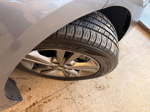 Used 2018 Hyundai Elantra SEL w/ Cargo Package image 32