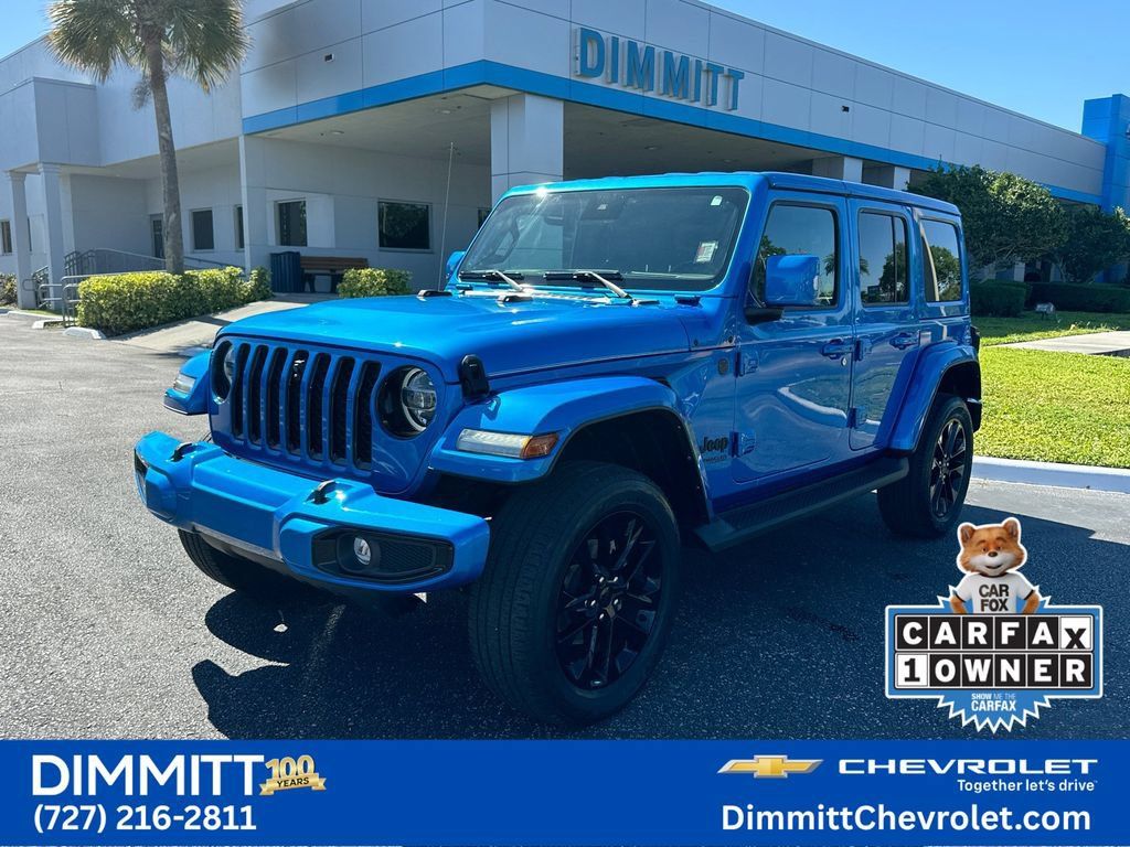 Used 2022 Jeep Wrangler Unlimited Sahara AWD/4WD image 1
