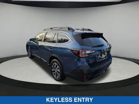 Certified 2020 Subaru Outback Premium image 5
