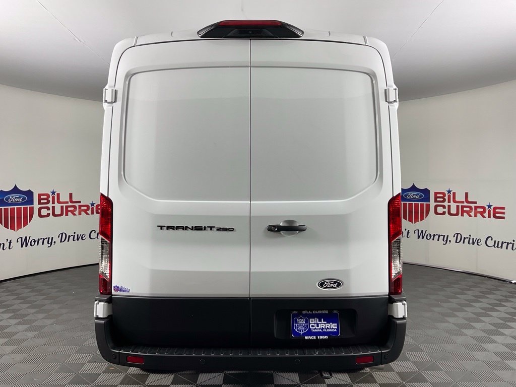 New 2026 Ford Transit 250 148 Medium Roof w/ Load Area Protection Package RWD image 4