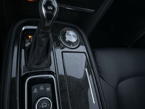 Certified 2024 INFINITI QX80 Luxe image 39