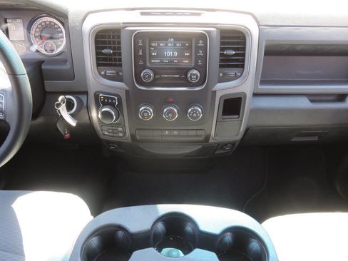 Used 2019 RAM 1500 Express w/ Express Value Package AWD/4WD image 16