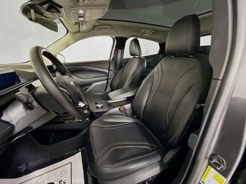 Used 2023 Ford Mustang Mach-E Premium image 22