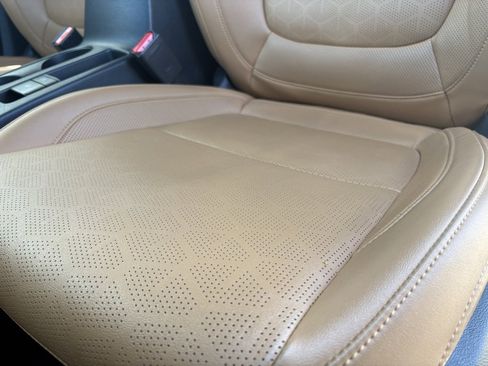 Used 2024 Kia Seltos SX image 24