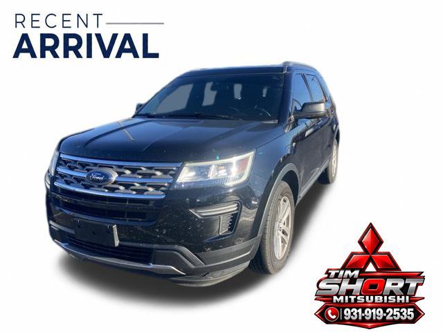 Used 2018 Ford Explorer XLT AWD/4WD image 1