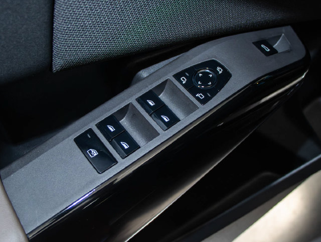 Used 2026 BMW X3 M50 AWD/4WD image 13