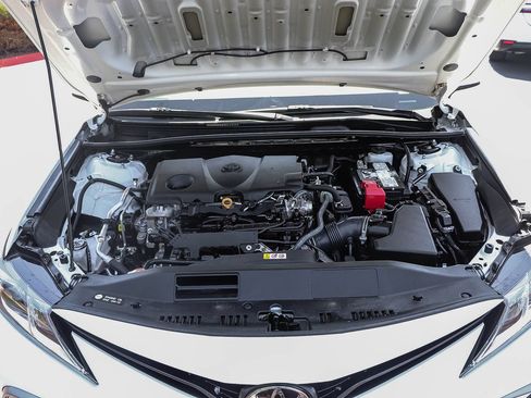 Used 2023 Toyota Camry LE FWD image 31