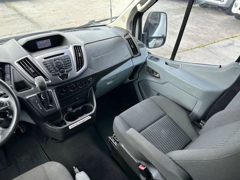 Used 2015 Ford Transit 150 XLT RWD image 39
