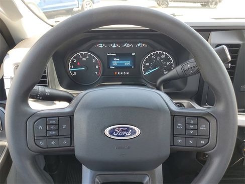 Used 2025 Ford F250 XL w/ STX Appearance Package image 20