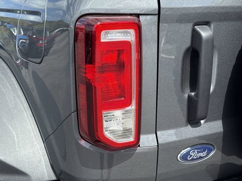 New 2025 Ford Bronco 2-Door w/ Sasquatch Package AWD/4WD image 7