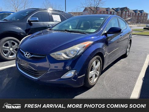Used 2013 Hyundai Elantra GLS w/ Preferred Pkg image 1