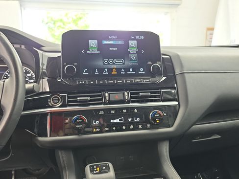 Certified 2023 Nissan Pathfinder SL AWD/4WD image 21