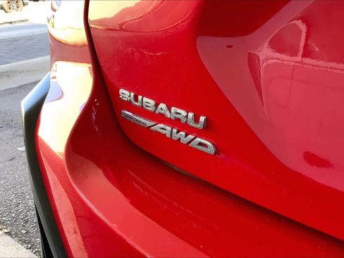 Used 2024 Subaru Crosstrek 2.0i Premium AWD/4WD image 33