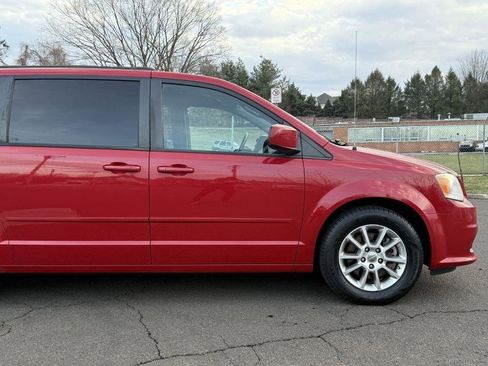 Used 2013 Dodge Grand Caravan R/T w/ Safety Sphere Group image 8