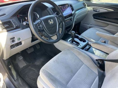 Used 2018 Honda Pilot EX image 6