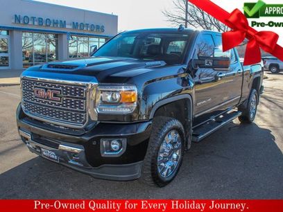 Used 2019 GMC Sierra 2500 Denali w/ Duramax Plus Package