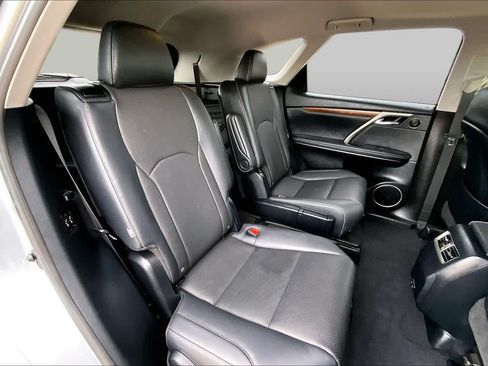 Used 2022 Lexus RX 350L FWD w/ Premium Package image 19