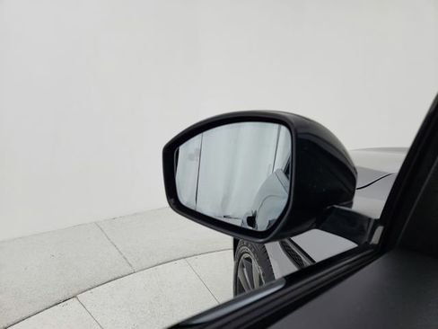 Used 2024 Jaguar F-PACE R-Dynamic S AWD/4WD image 31