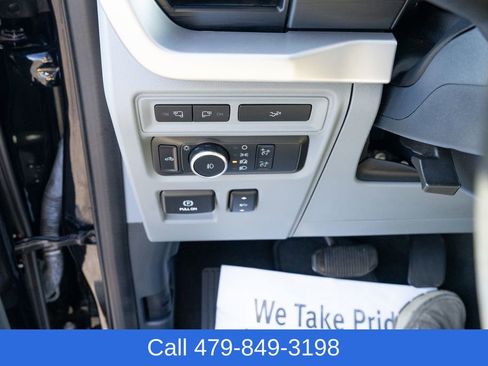 Used 2022 Ford F150 XLT w/ Equipment Group 302A High image 25