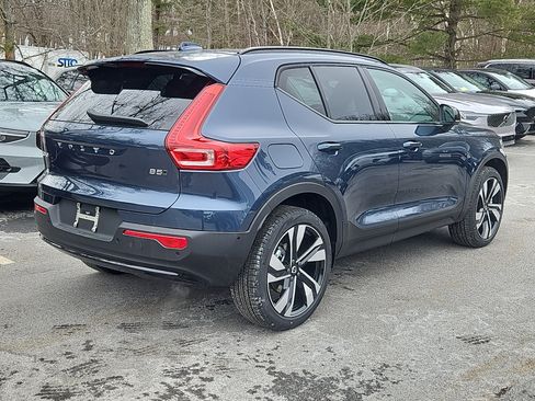 New 2026 Volvo XC40 B5 Ultra w/ Protection Package Premier image 2
