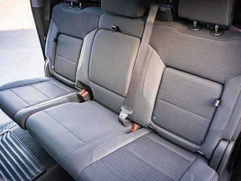 Used 2023 Chevrolet Silverado 1500 Custom Trail Boss w/ LPO, Dark Essentials Package image 29