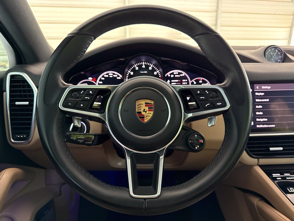 Used 2022 Porsche Cayenne Platinum Edition w/ Premium Package Plus AWD/4WD image 38
