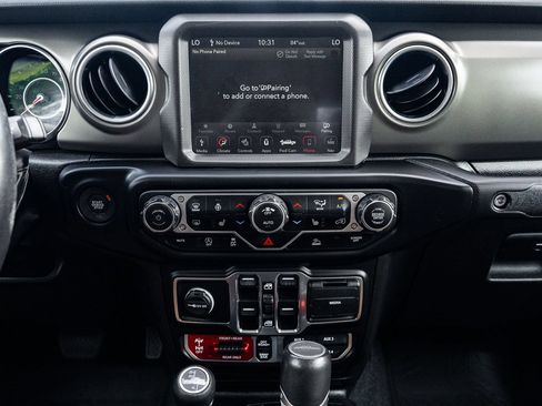 Used 2022 Jeep Gladiator Rubicon w/ LED Lighting Group AWD/4WD image 30