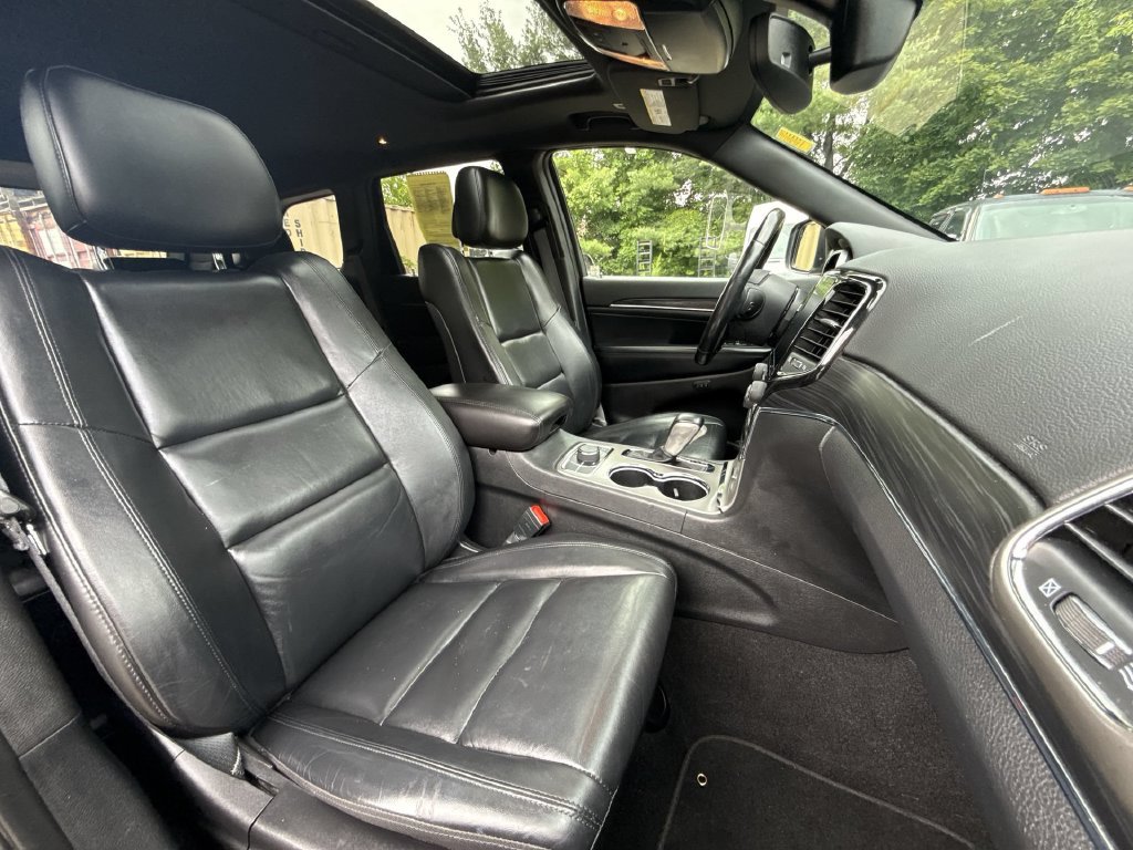 Used 2021 Jeep Grand Cherokee Limited w/ Premium Lighting Group AWD/4WD image 25