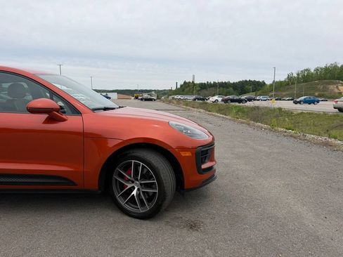 Used 2022 Porsche Macan S AWD/4WD image 32