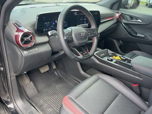 Used 2025 Chevrolet Equinox RS w/ Safety and Technology Package AWD/4WD image 5