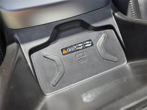 Used 2022 Chevrolet Colorado ZR2 w/ Colorado ZR2 Bison Edition image 28