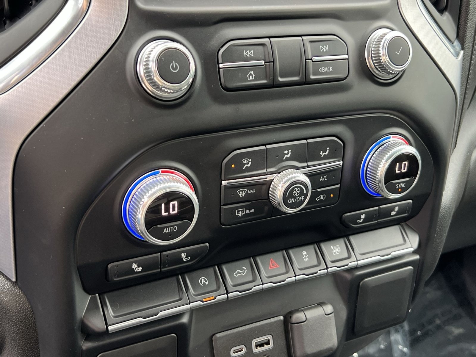 Used 2022 GMC Sierra 1500 SLE AWD/4WD image 20