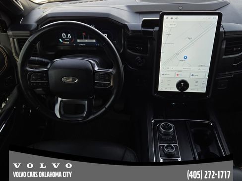 Used 2022 Ford Expedition Platinum image 26