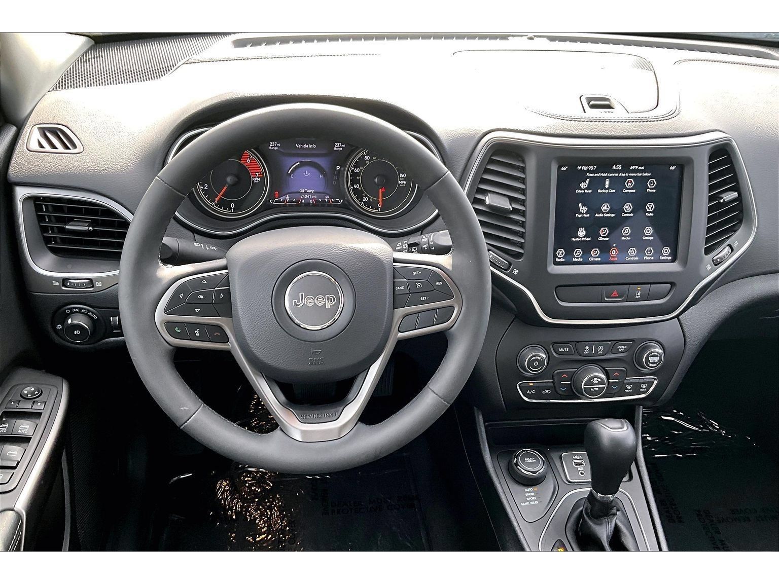 Used 2022 Jeep Cherokee Latitude Lux AWD/4WD image 17