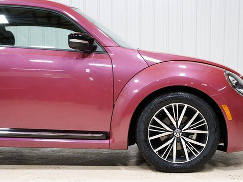 Used 2017 Volkswagen Beetle #PinkBeetle image 11