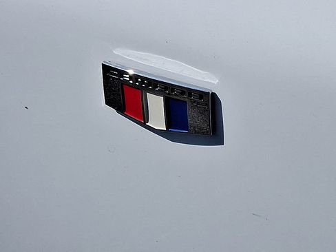 Used 2017 Chevrolet Camaro SS RWD image 33
