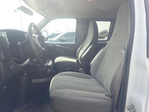 Used 2015 Chevrolet Express 3500 LT w/ LT Preferred Equipment Group image 9