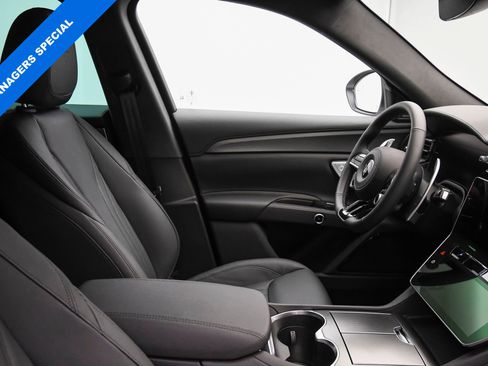 Used 2024 Maserati Grecale GT image 60