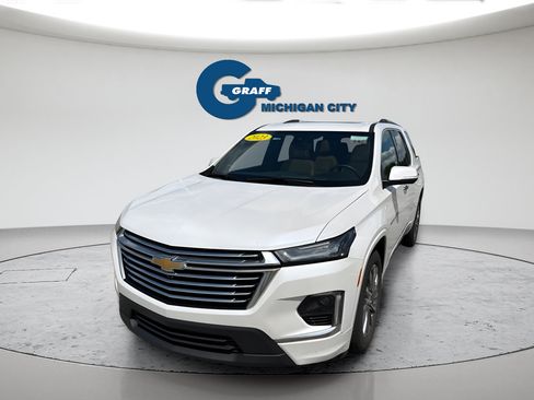 Used 2023 Chevrolet Traverse Premier AWD/4WD image 11