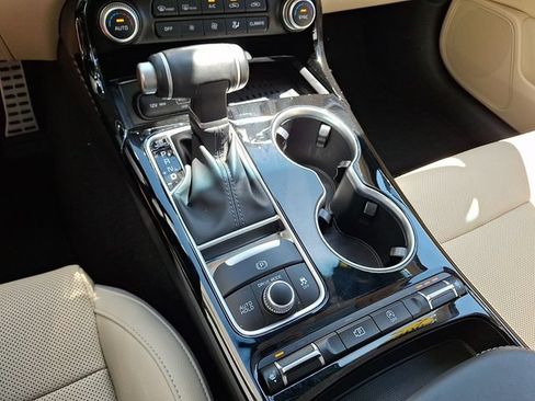 Used 2023 Kia Stinger GT-Line w/ Sun & Sound Package RWD image 14