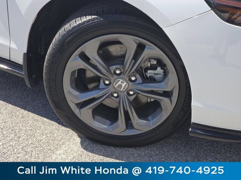 Certified 2024 Honda Accord EX-L image 12
