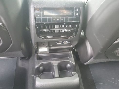 New 2025 Jeep Grand Cherokee L Altitude image 13